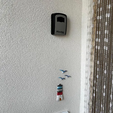 The White Light-house Apartment *